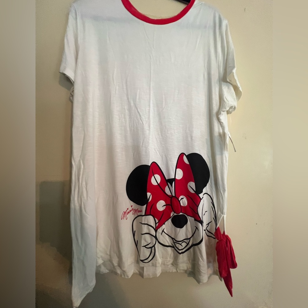 Minnie Mouse adult Tee